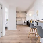 Luxury Modern Penthouse, Centre, Sleeps 6